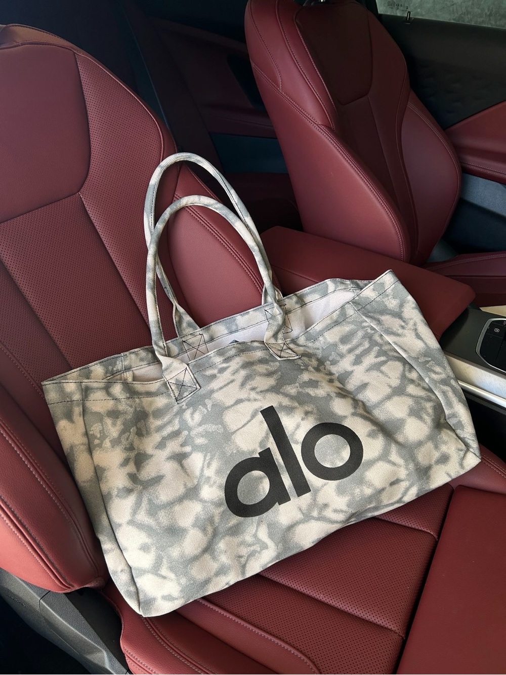 ALO Yoga Gray Tie-Dye Canvas Tote with Bold Logo